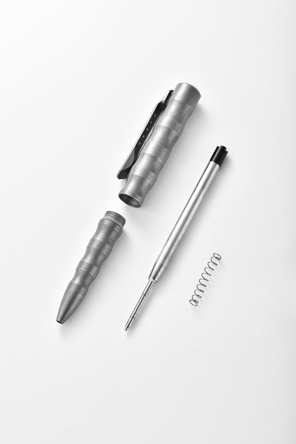 PioneerEDC Titanium Pen Factory Exclusive Direct Sale Matte Titanium Alloy Tactical Pen for Camping & Hiking Signature Pen