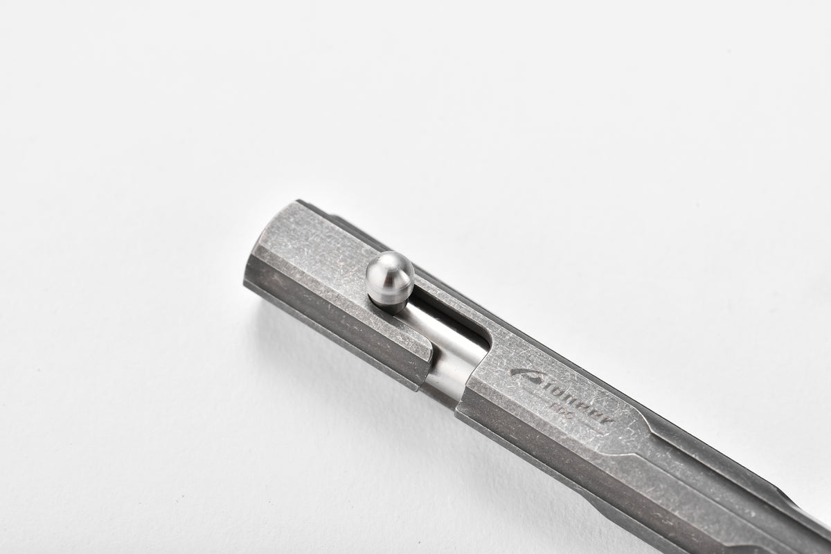 PioneerEDC Titanium Pen Multi-functional Lightweight Titanium Alloy Pen New Tactical Bolt Action Design