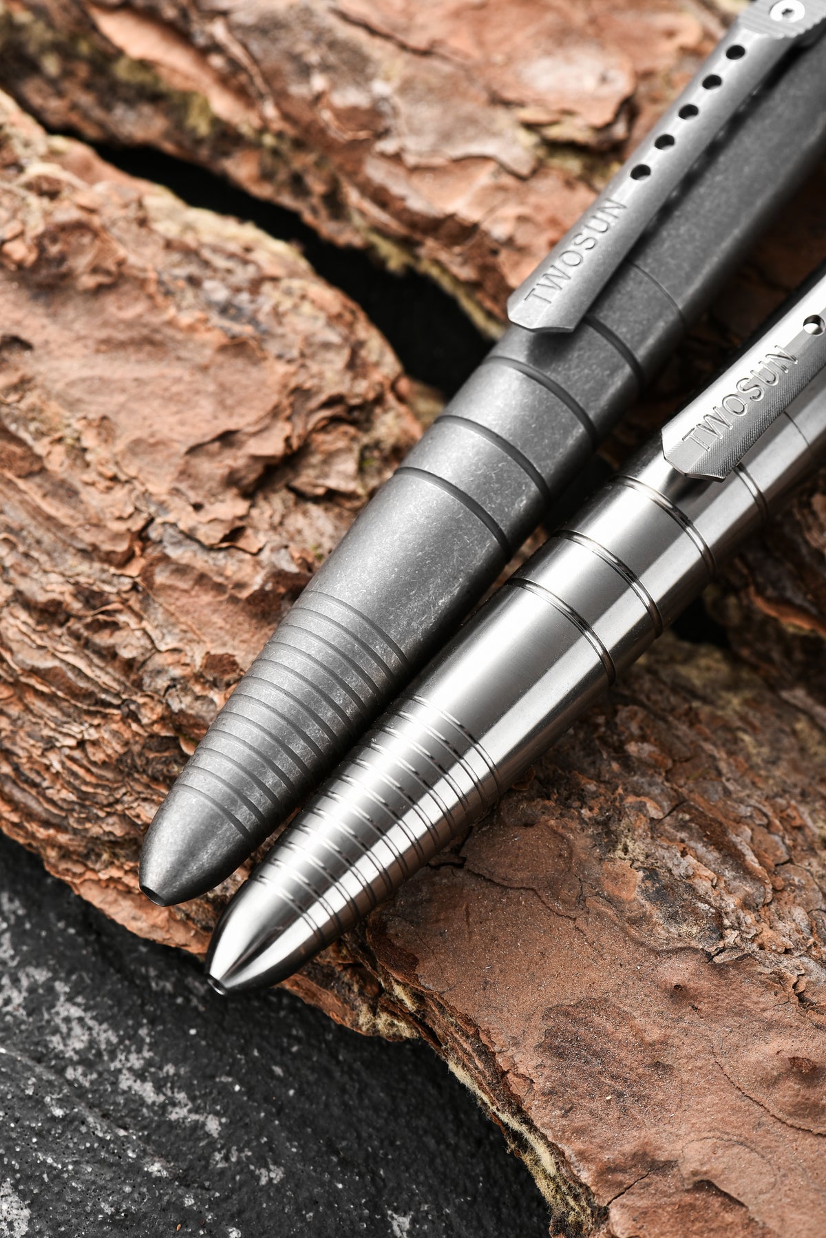 PioneerEDC Titanium Pen Portable Multitool Utility Pen Multifunctional Training Survival Pen for Camping & Hiking